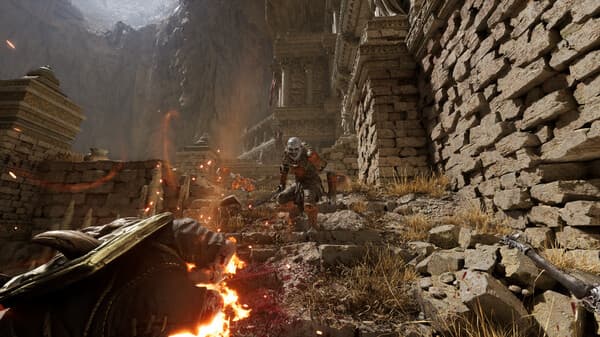 Fatekeeper ruins combat scene from official Steam media